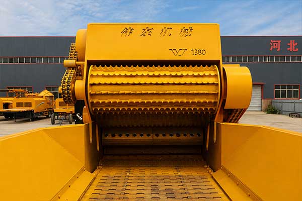 Horizontal Grinder Buyer's Guide: Choosing the Right Horizontal Grinder to Avoid Downtime & Maximize